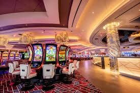 aw8indo slot game interface displaying bet controls, spin button, and balance updates in real time